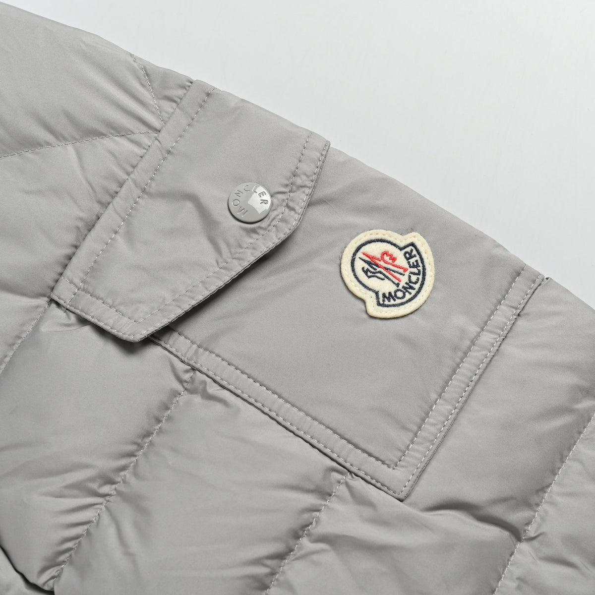 Moncler Galion Short Down Jacket — Deep Grey J20911A00079549SK93D
