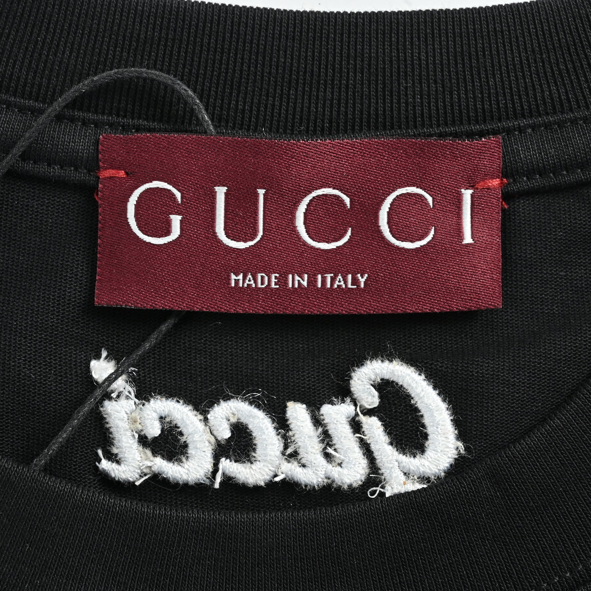 Gucci Classic Embroidered Logo Short Sleeve T-Shirt – Black  TS2600421