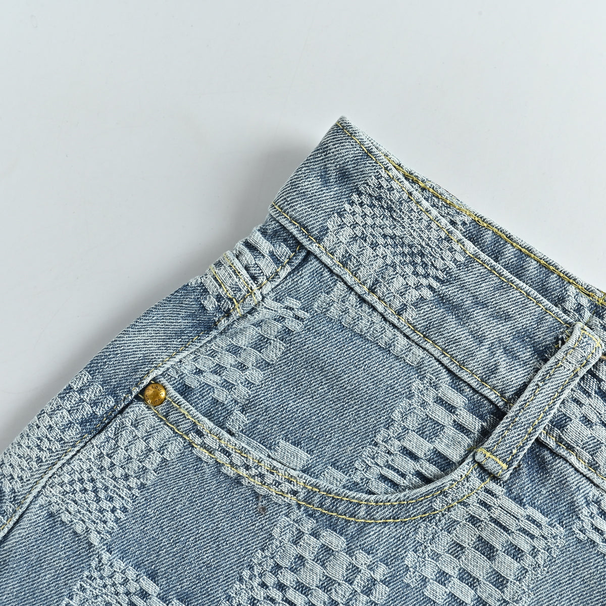 Louis Vuitton Checkerboard Denim Shorts 2026 DK3200722