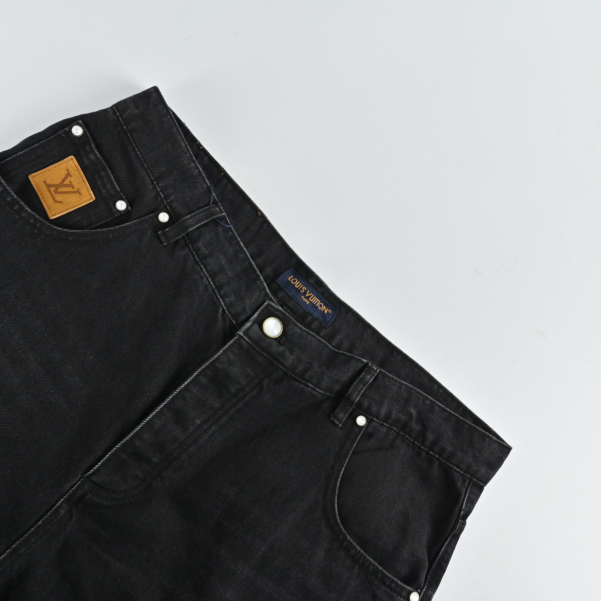 Louis Vuitton 25FW Embroidered Logo Wide-Leg Jeans – Black  DK6001215