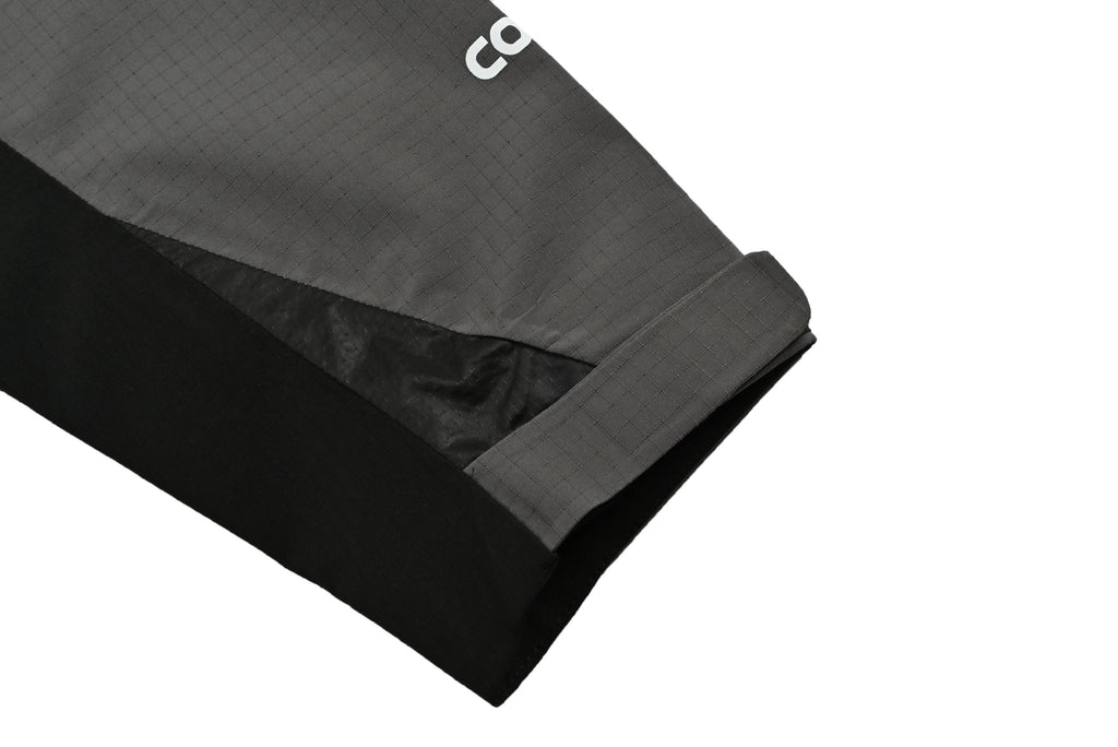 COMFYOUTDOOR GARMENTAR SHELLCOEXIST Full Seam-Sealed Waterproof Shell Jacket – Charcoal / Black BF8400409
