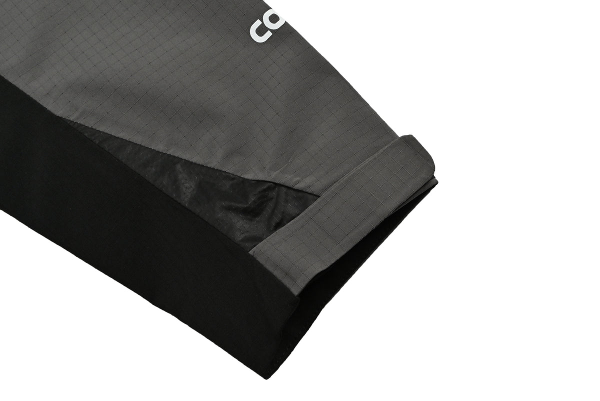 COMFYOUTDOOR GARMENTAR SHELLCOEXIST Full Seam-Sealed Waterproof Shell Jacket – Charcoal / Black BF8400409