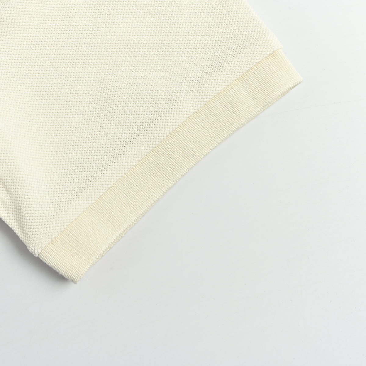 Gucci Minimal Letter Short Sleeve Polo Shirt XM2800513