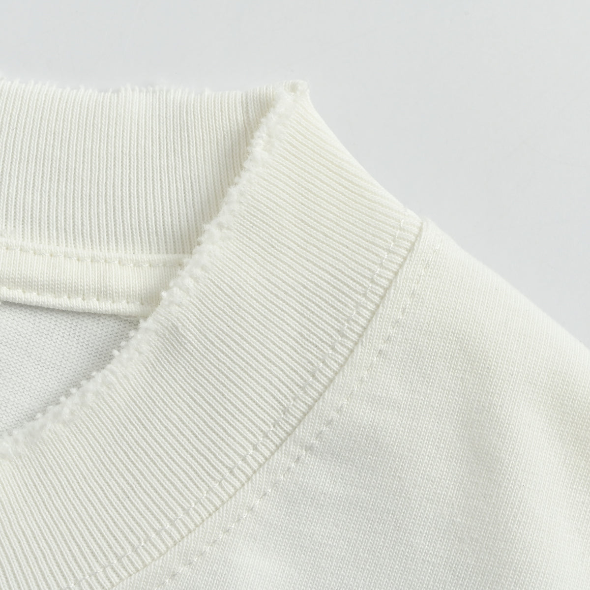 Balenciaga 26SS Back Wheat Crest Embroidered Short Sleeve T-Shirt XBK3000308