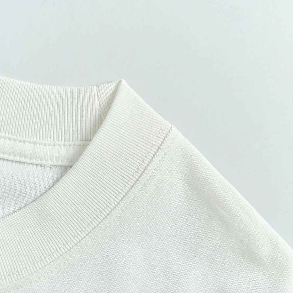 Fendi Minimal FF 3D Embroidered Short Sleeve T-Shirt – White MV2200714