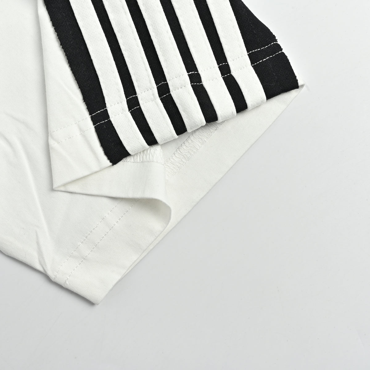 Balenciaga BLCG Unity Sports Icon Double Ring Stripe Short Sleeve T-Shirt NP2600504