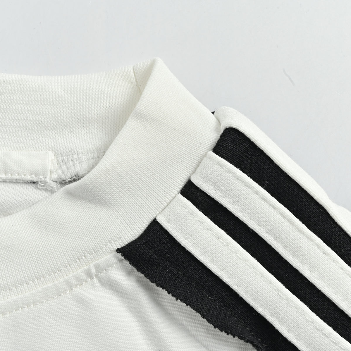 Balenciaga BLCG Unity Sports Icon Double Ring Stripe Short Sleeve T-Shirt NP2600504