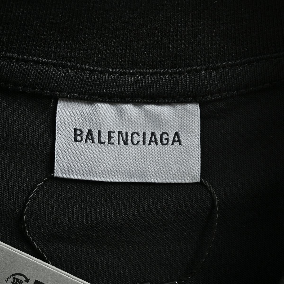 Balenciaga 520 Label Sticker Print Short Sleeve T-Shirt  YS3000529