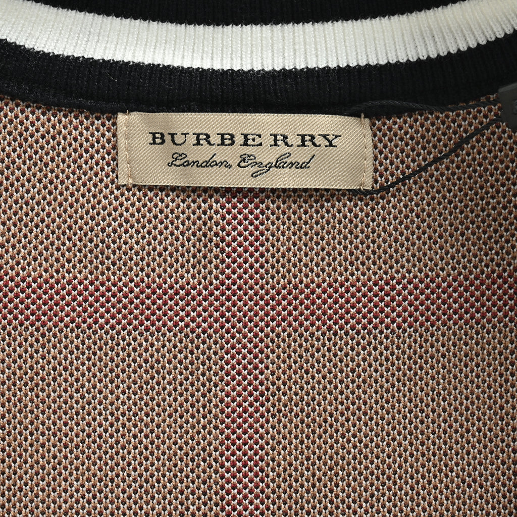 Burberry FW21 Vintage Check Cashmere Zip Jacket — Archive Beige8050765130