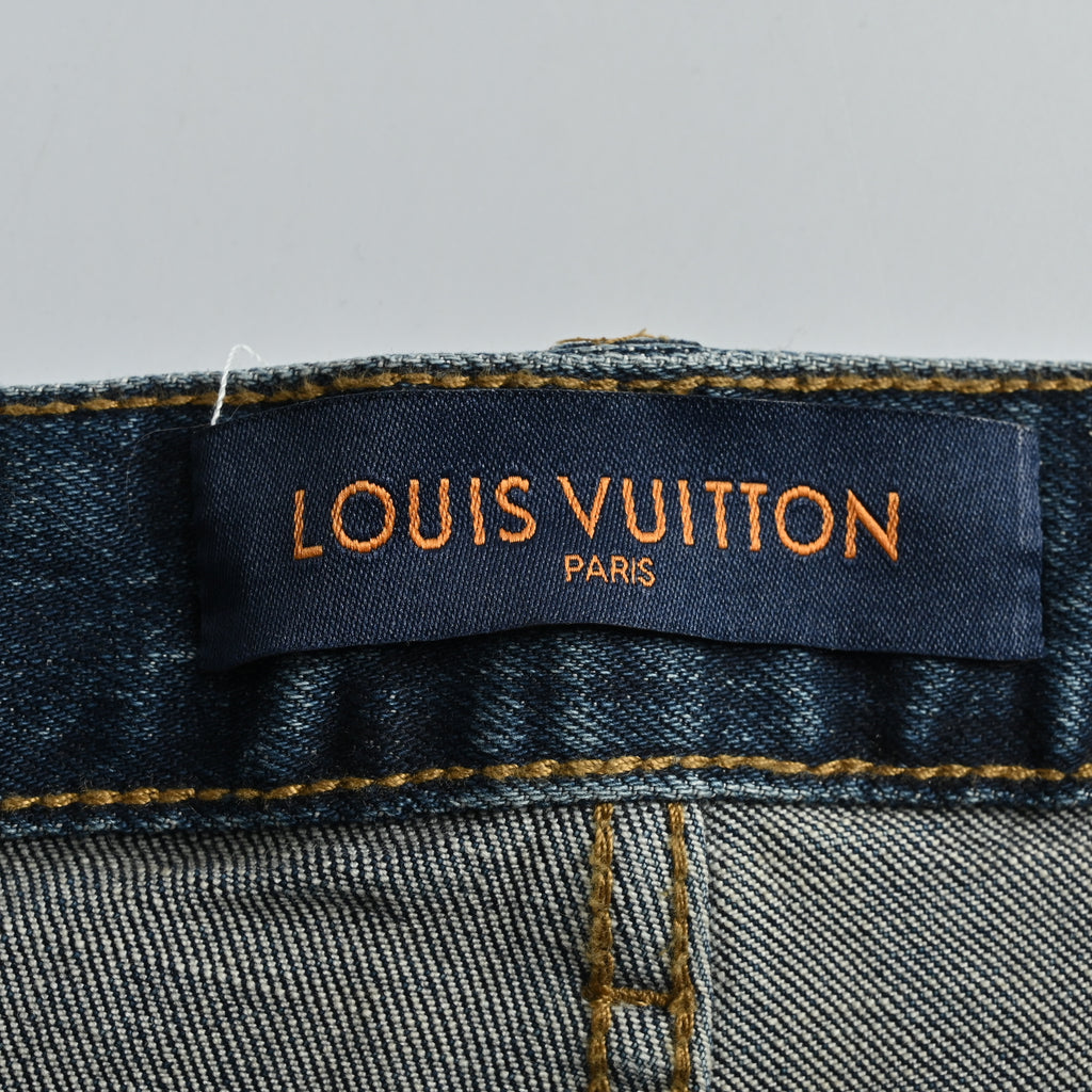 Louis Vuitton Four-Leaf Clover Logo Embroidered Distressed Slim Jeans – Dark Indigo XM5201030
