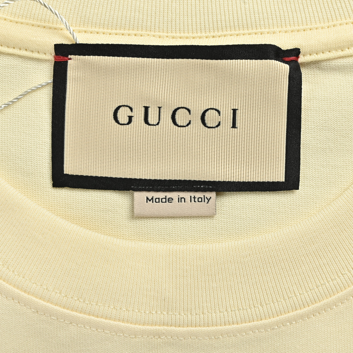 Gucci Early Spring Cartoon Dog Print Short Sleeve T-Shirt – Cream TS2200423