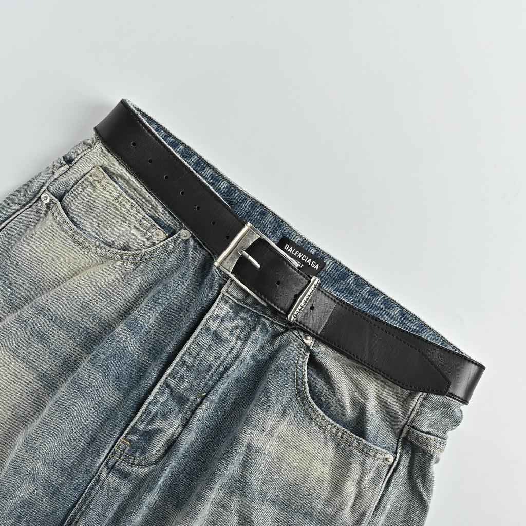 Balenciaga 25SS Washed Destroyed Straight-Leg Jeans – Light Blue794217TQW556379