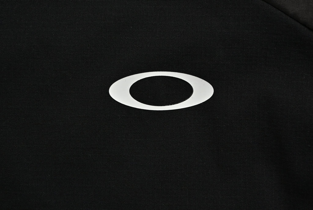 Oakley 25F/W Hooded Comfortable Soft-Shell Windproof Waterproof Jacket – Black