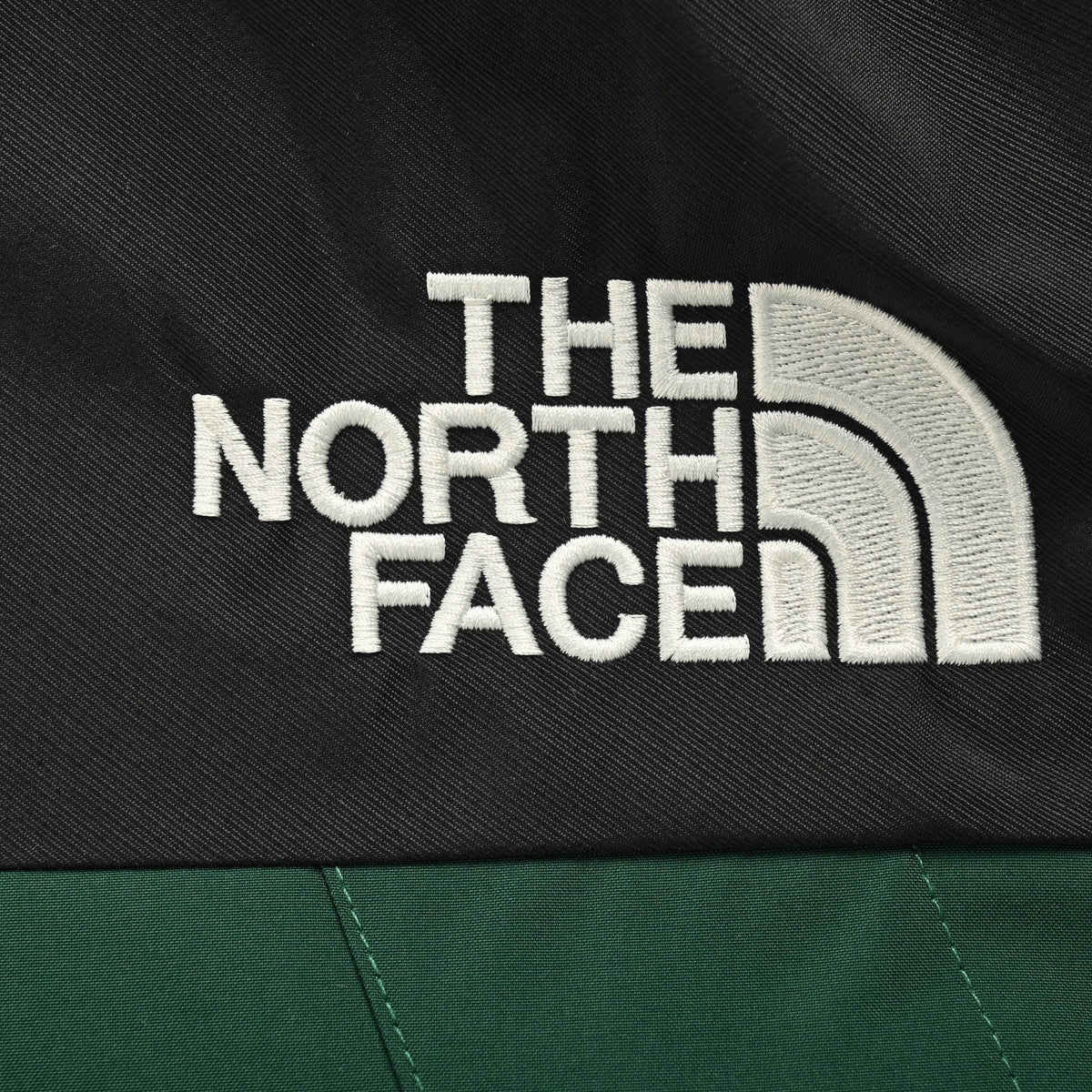 The North Face TNF Classic 1990 Mountain Jacket – Forest Green / Black XBK5201021-FGR