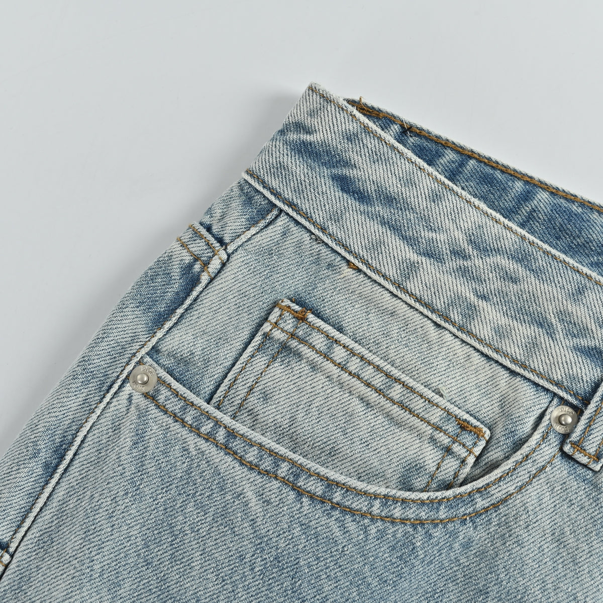 Dior Pocket Split Slim Jeans – Light Blue Wash   XM520010