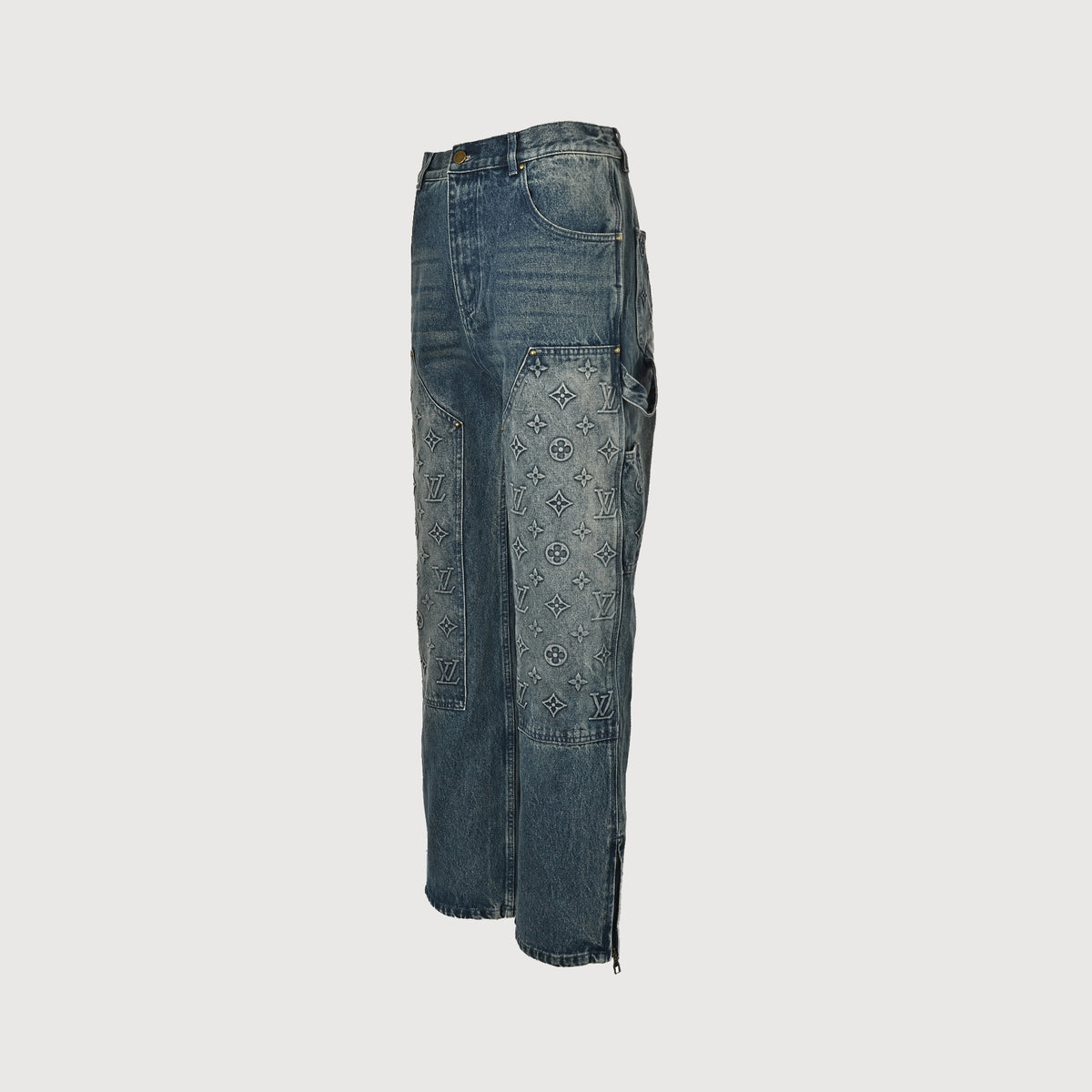 Louis Vuitton LV Embossed Relief Monogram Cargo Jeans 2026 TS7600829