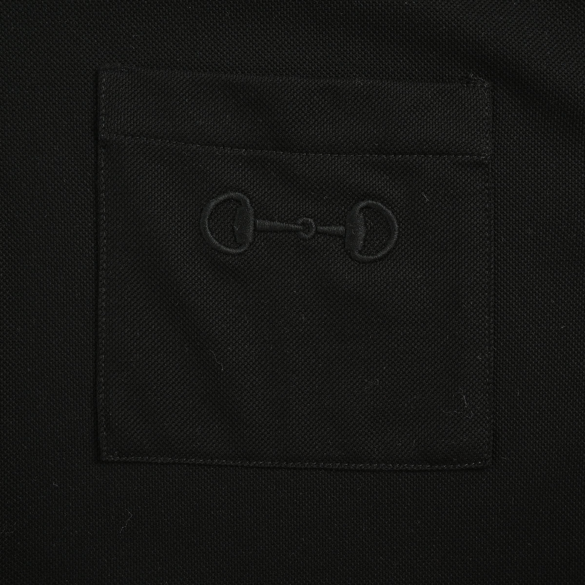 Gucci GUC Horsebit Embroidered Pocket Short Sleeve Polo Shirt – Black NP2800418-BLK