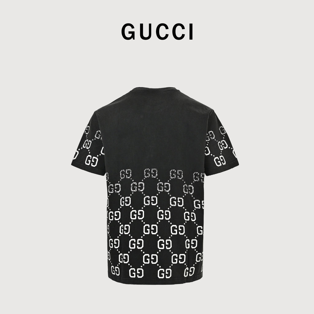 Gucci Double GG Print Gradient Short Sleeve T-Shirt – Black   HY2400408
