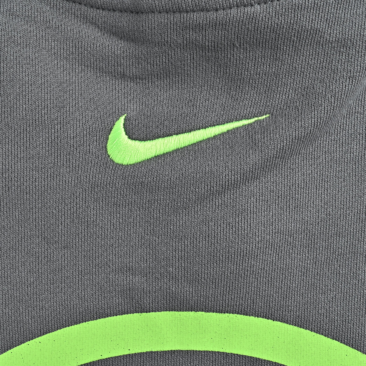 Palace × Nike FW25 Total P90 Crew Sweatshirt — Grey P29NCS003