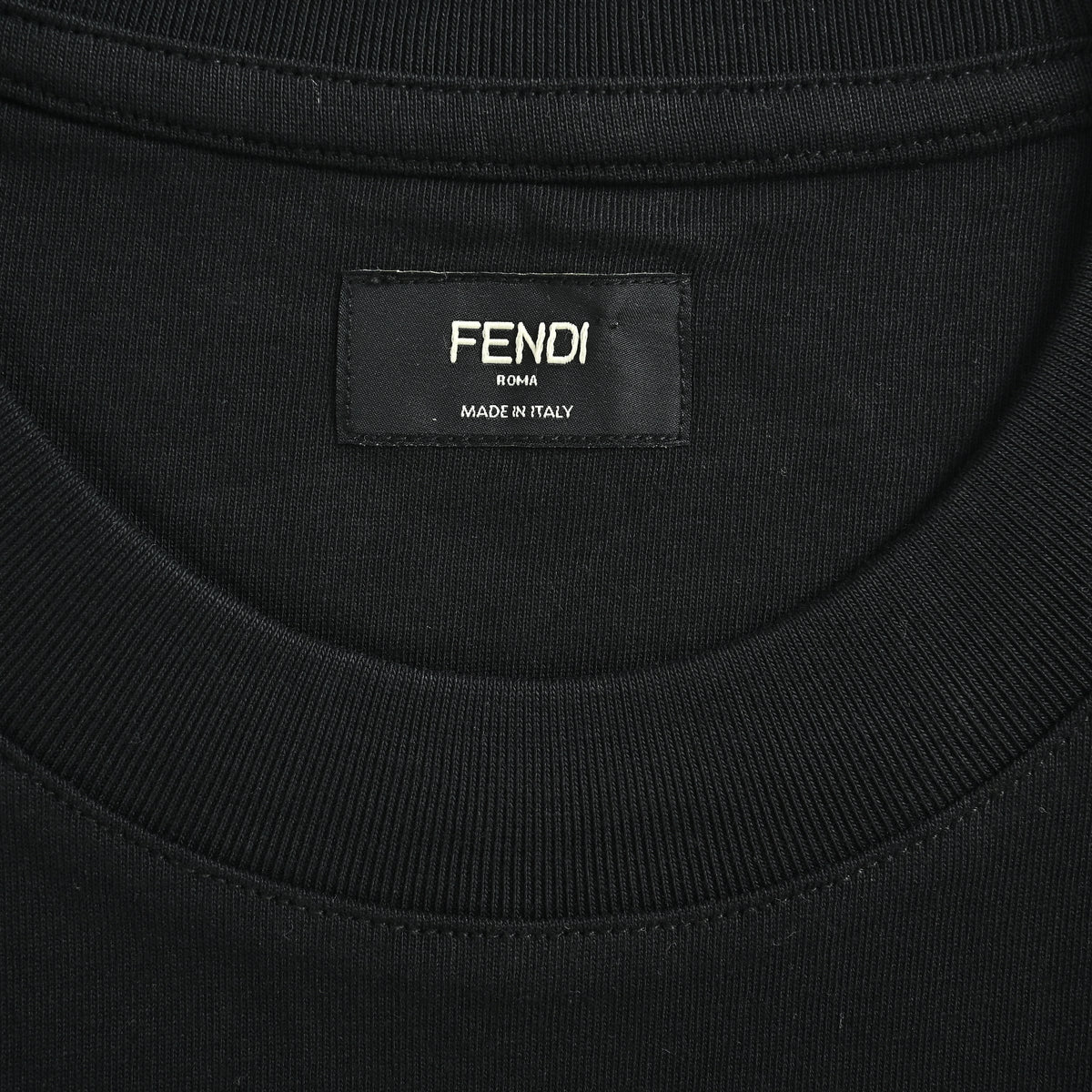 Fendi Rose Gold Crystal Signature Short Sleeve T-Shirt – Black  FY2400714