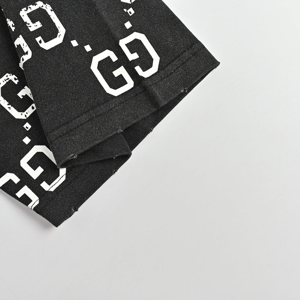 Gucci Double GG Print Gradient Short Sleeve T-Shirt – Black   HY2400408