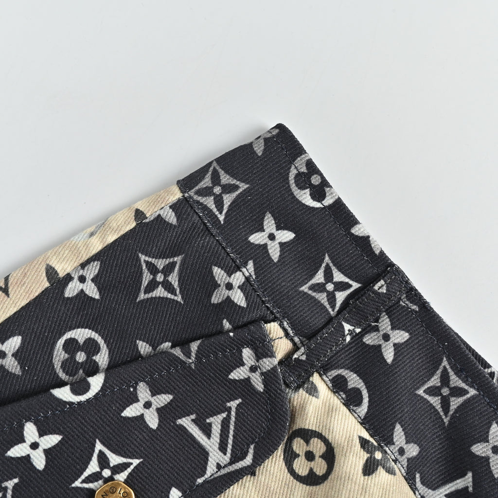 Louis Vuitton LV Monogram All-Over Print Tie-Dye Denim Cargo Shorts 2026HY3200328