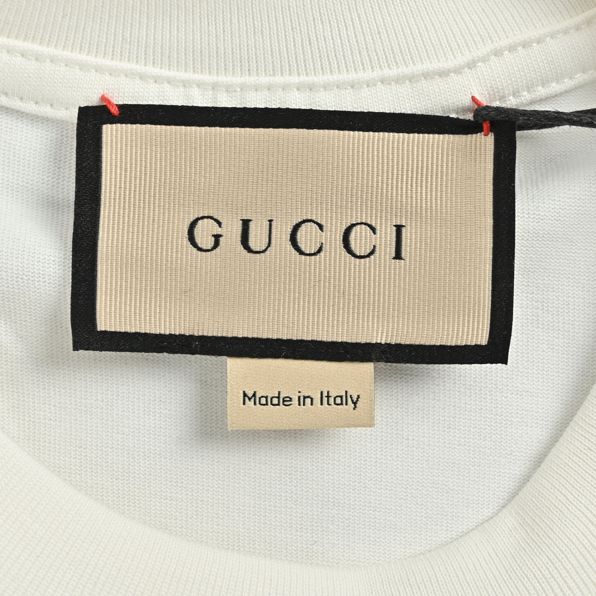 Gucci New Cartoon Series Cowboy Dog Short Sleeve T-Shirt – Off-White TS2600331