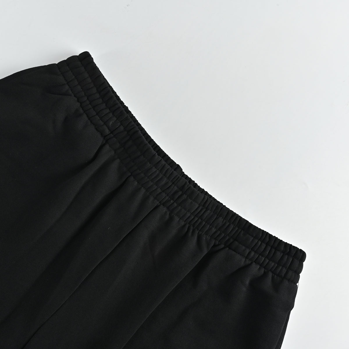 Balenciaga 26SS Overprint Label Athletic Shorts HH32000615