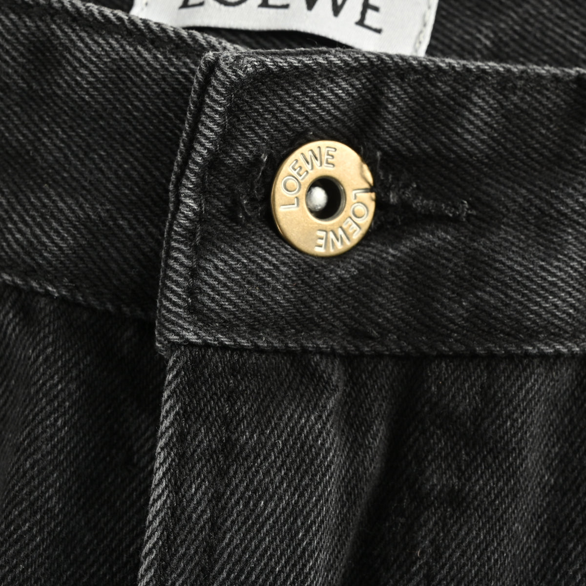 Loewe Anagram Embroidered Straight-Leg Jeans – Black R5200823-BLK
