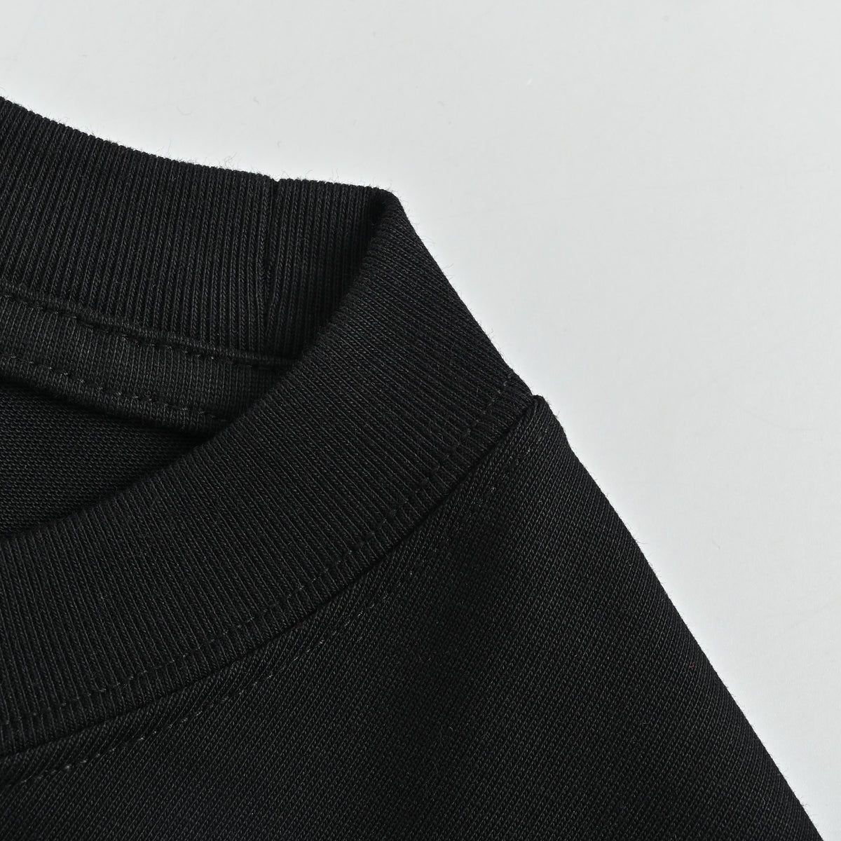 Balenciaga Vertical Script Embroidered Short Sleeve T-Shirt – Black  DK240324-BLK