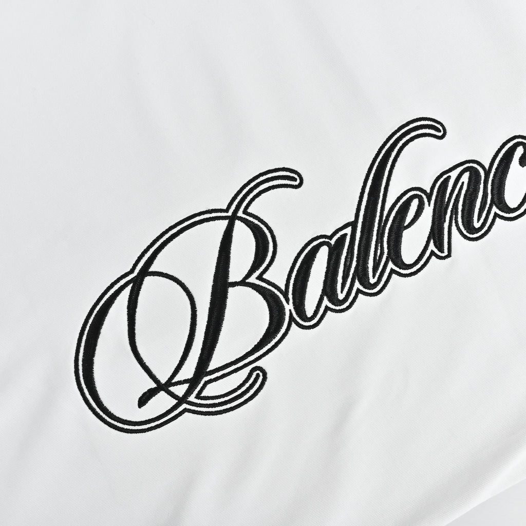 Balenciaga Vertical Script Embroidered Short Sleeve T-Shirt 2026#dk240324