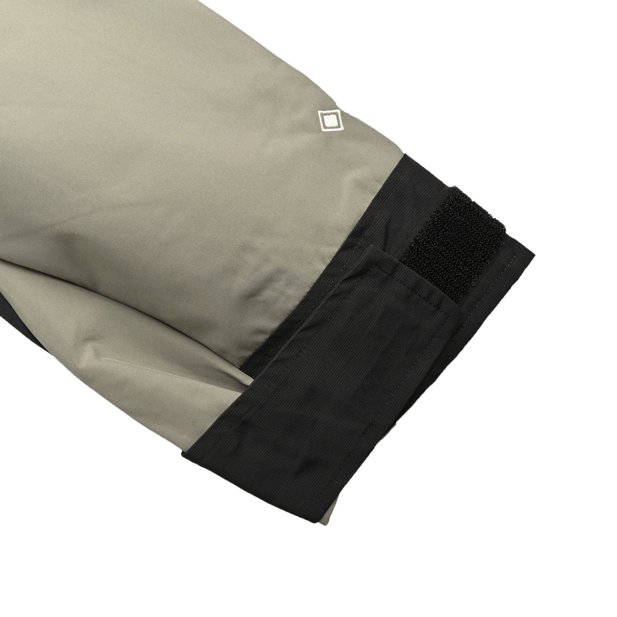 The North Face TNF Classic 1990 Mountain Jacket – Sage Green / Black TNF1990-SGN-BLK