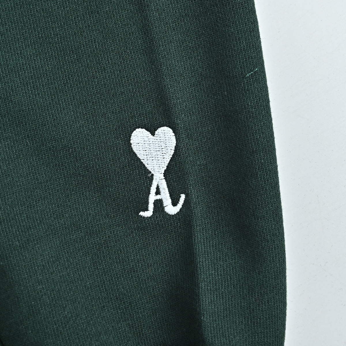 AMI Paris 26SS ADC Heart “Don’t Forget to Love” Terry Cotton Crewneck Sweatshirt — Forest Green H26USW802JE0251