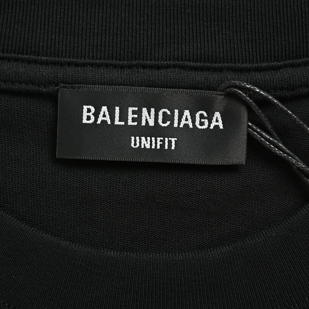 Balenciaga Crossed-Out Logo Print Short Sleeve T-Shirt – Black MV2400617-BLK