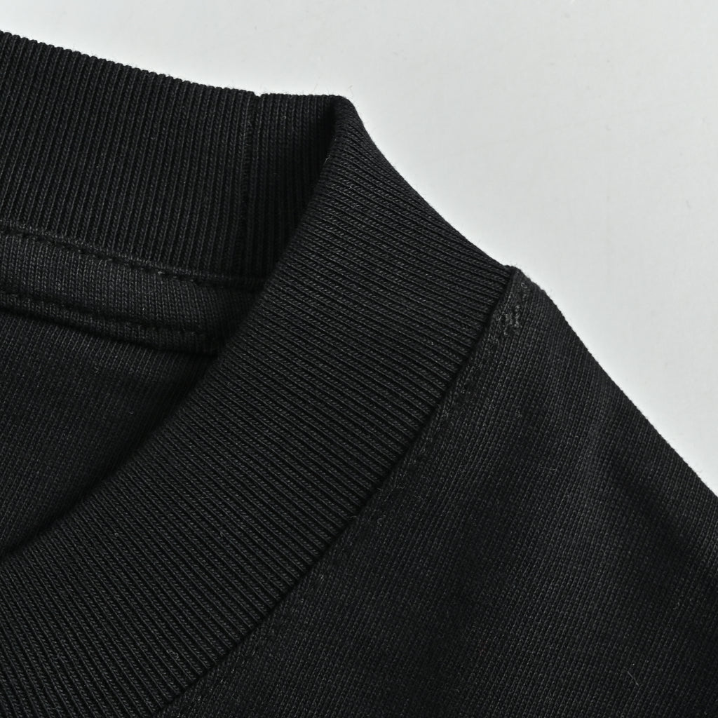 Fendi Tonal Crystal Embroidered Short Sleeve T-Shirt – Black FY2400628