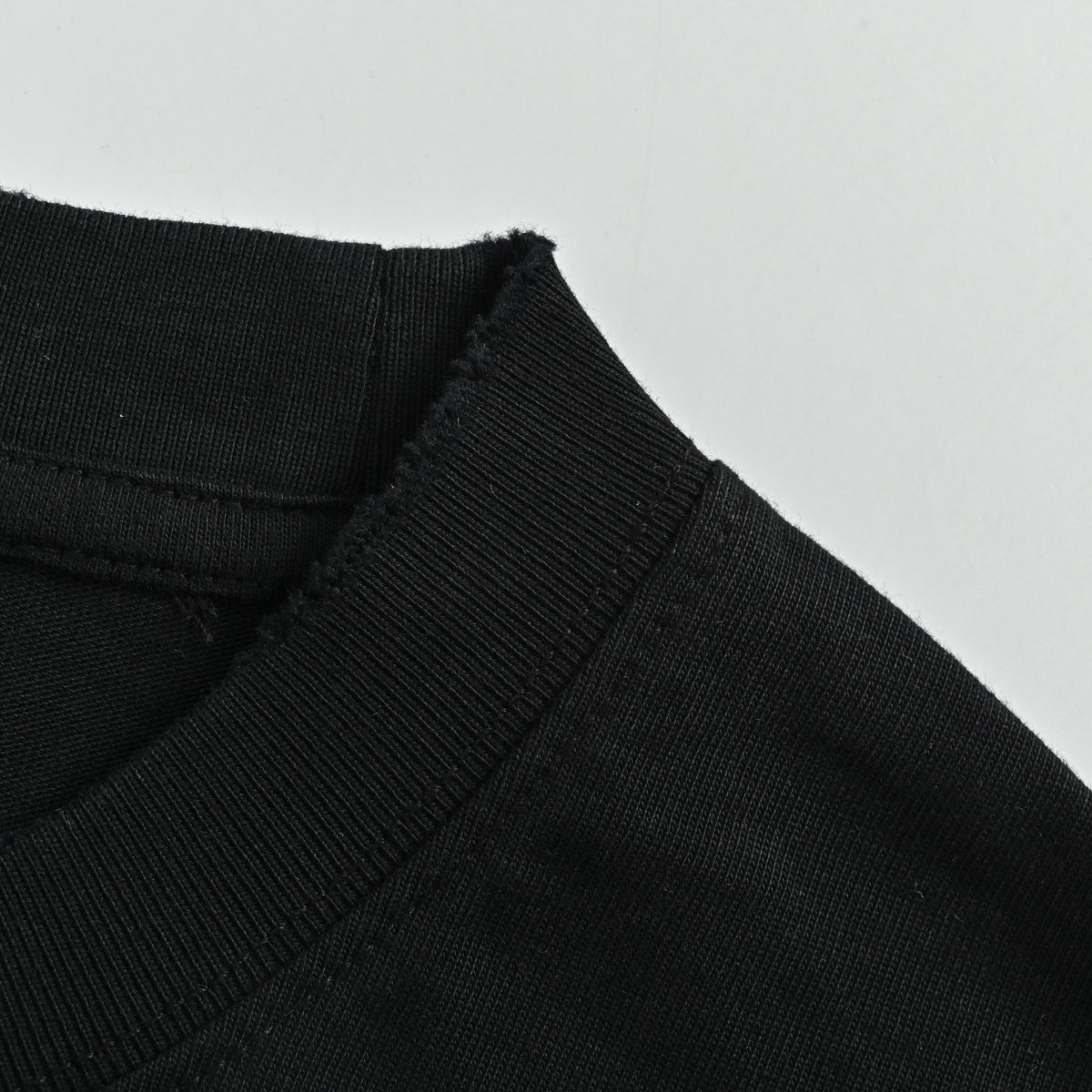 Balenciaga Heavy Embroidered Patch Short Sleeve T-Shirt – Black  XBK2800324-BLK