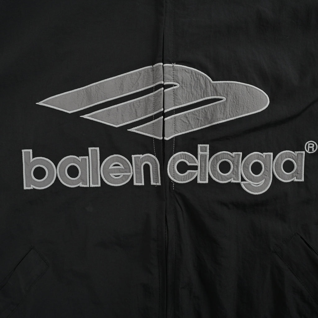 Balenciaga BLCG FW25  Football Series 3M Badge Shell Jacket – Black857734TPQ381000