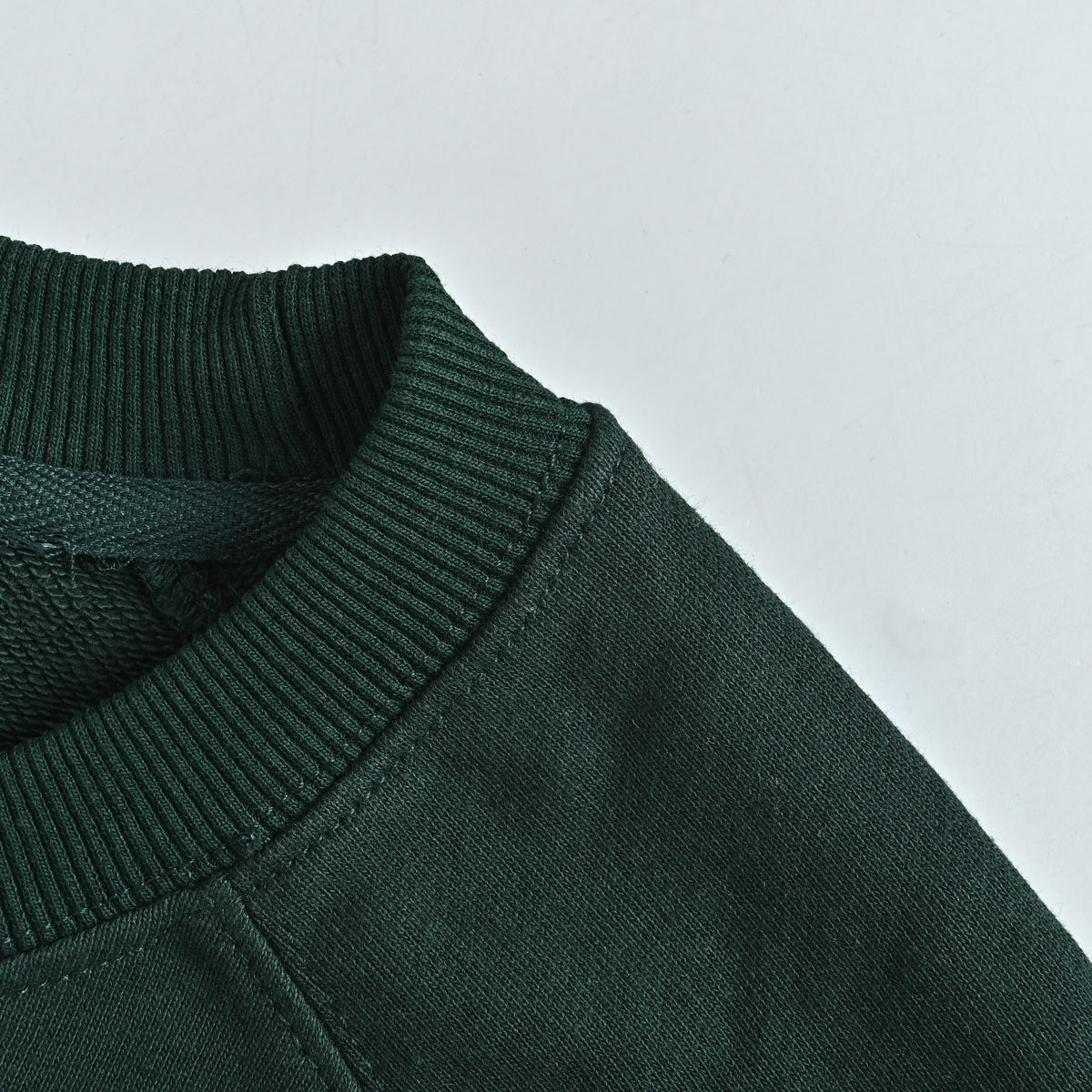 AMI Paris 26SS ADC Heart “Don’t Forget to Love” Terry Cotton Crewneck Sweatshirt — Forest Green H26USW802JE0251