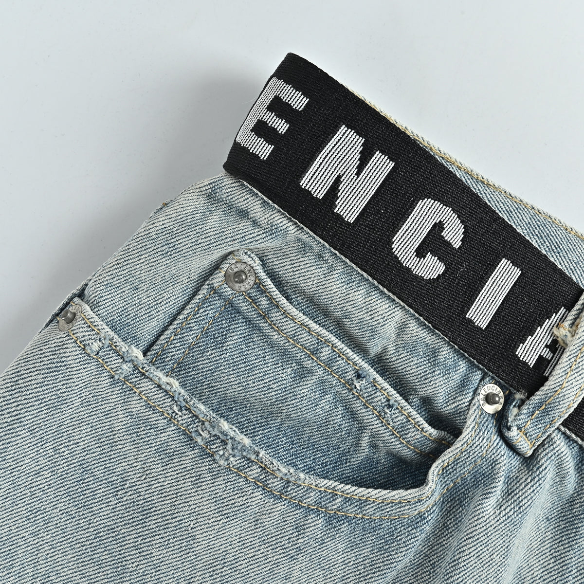 Balenciaga Paris Logo Waistband Washed Denim Shorts YS48000716