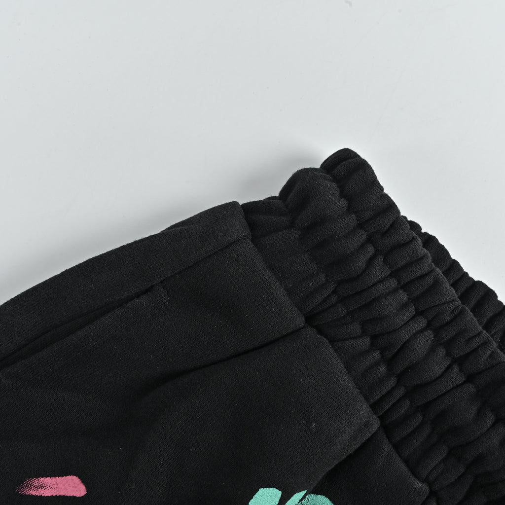 Gucci × Balenciaga 2023 Fall Collab Hand-Painted Logo Shorts – Black XM280042