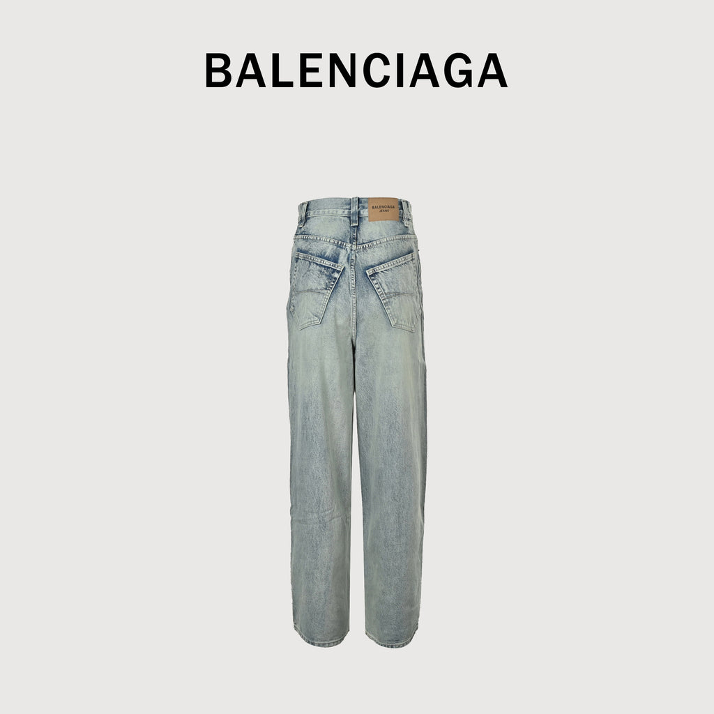 Balenciaga Baggy Ice Blue Washed Denim Jeans YS5600108