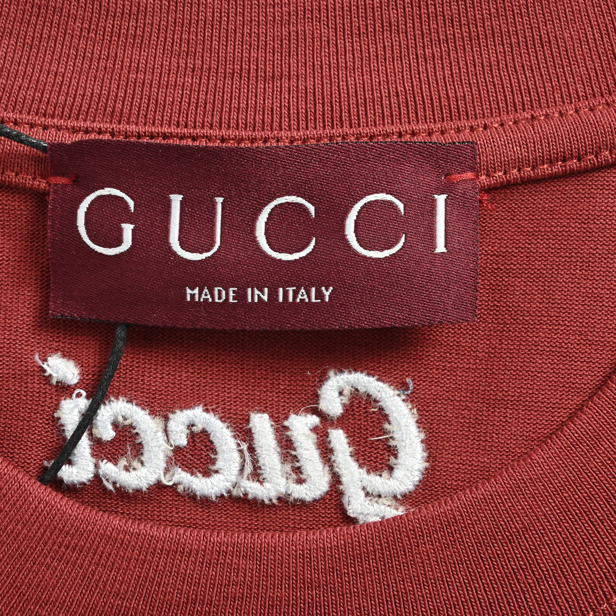 Gucci Classic Embroidered Logo Short Sleeve T-Shirt – Burgundy TS2600421-BRG