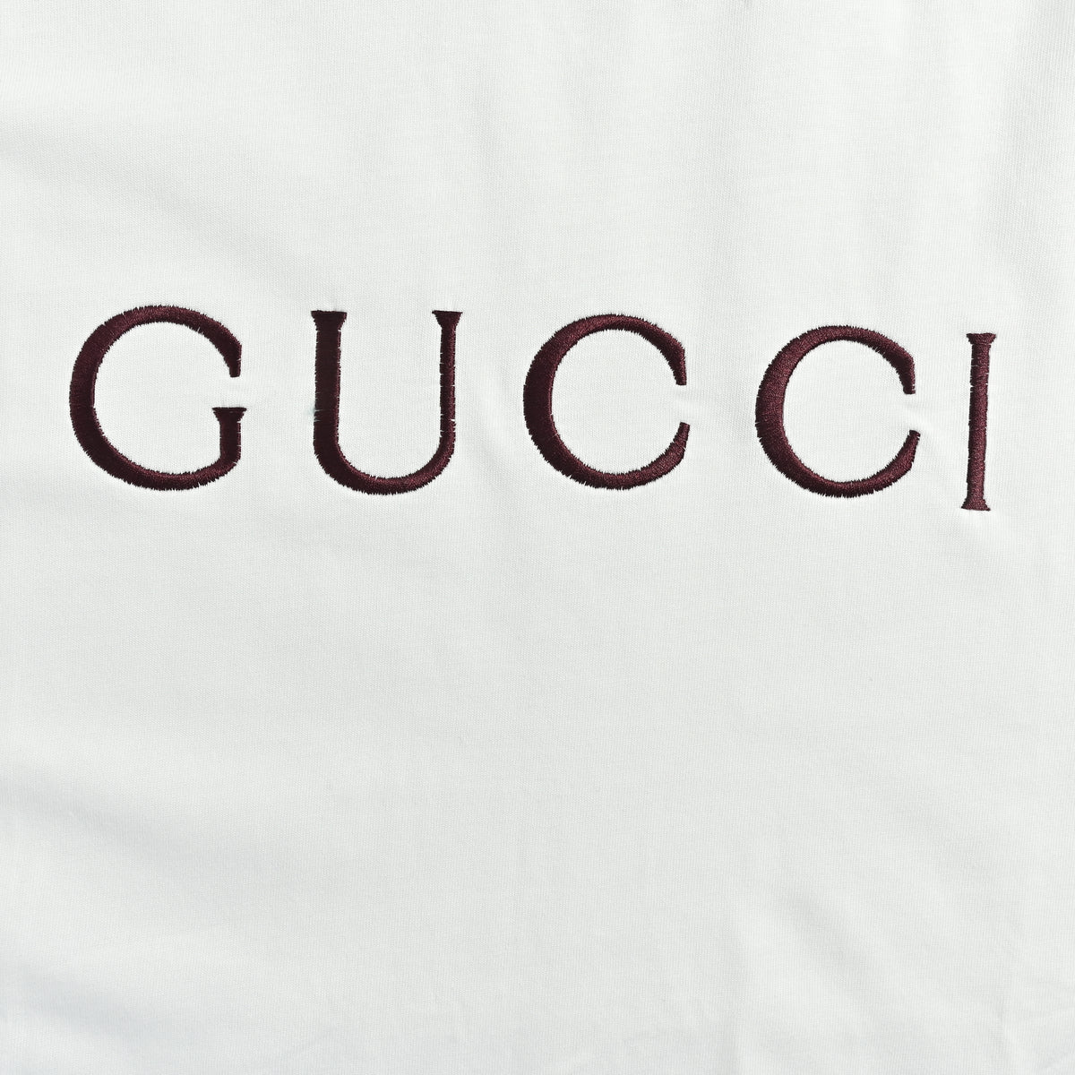 Gucci Classic Embroidered Logo Short Sleeve T-Shirt – White TS2600421-WHT