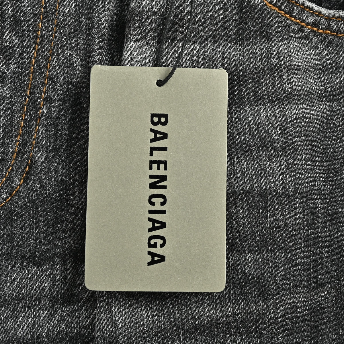 Balenciaga BLCG 3D Puff Embroidered Baggy Washed Denim Jeans  NP6400602