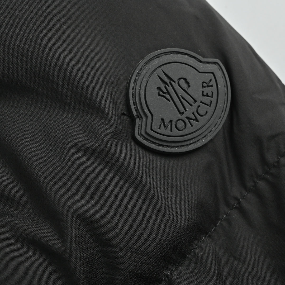 Moncler FW25 Forez Hooded Goose Down Jacket — Black K20911A00156597YD999