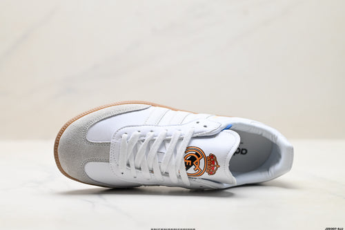 Adidas Originals Samba OG – Classic Low-Top Casual Sneaker | Three Stripes Heritage Footb lE4800all Style